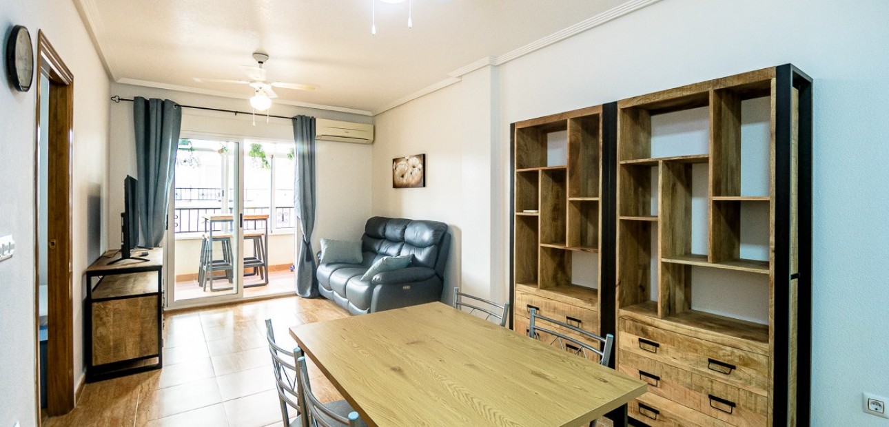 Sale - Apartment / flat -
Orihuela Costa - Punta Prima