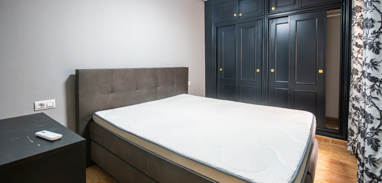 Sale - Apartment / flat -
Orihuela Costa - Punta Prima