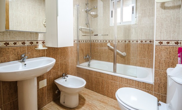 Sale - Apartment / flat -
Orihuela Costa - Punta Prima