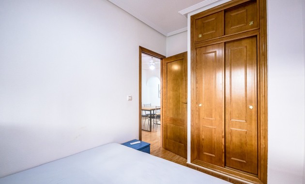 Sale - Apartment / flat -
Orihuela Costa - Punta Prima