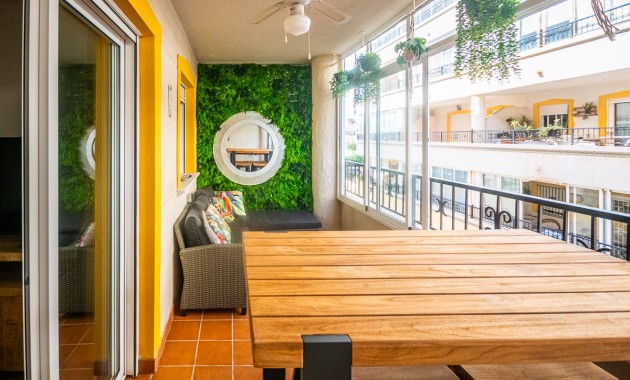 Sale - Apartment / flat -
Orihuela Costa - Punta Prima