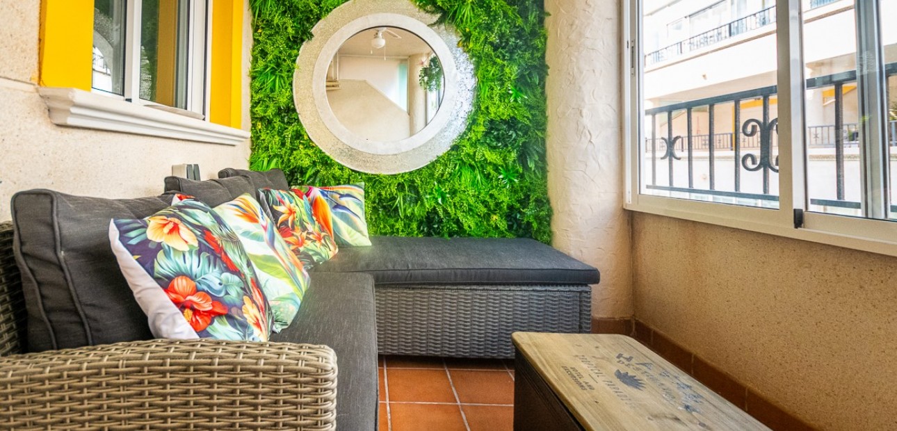 Sale - Apartment / flat -
Orihuela Costa - Punta Prima