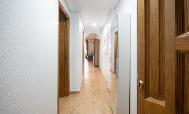 Sale - Apartment / flat -
Orihuela Costa - Punta Prima