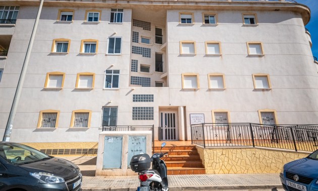 Sale - Apartment / flat -
Orihuela Costa - Punta Prima