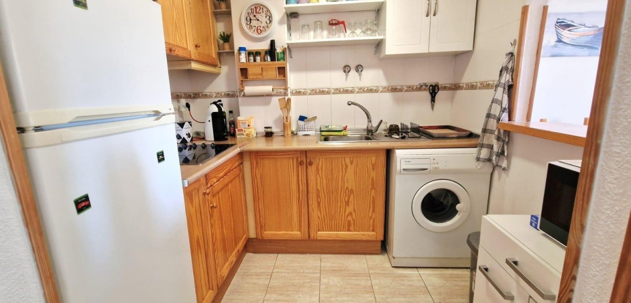 Herverkoop - Appartement / flat -
Torrevieja - torrevieja