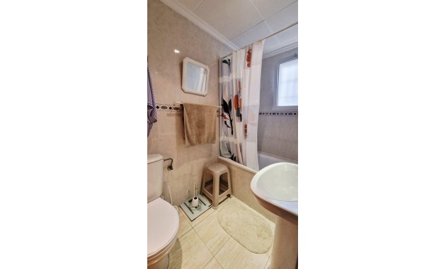 Herverkoop - Appartement / flat -
Torrevieja - torrevieja