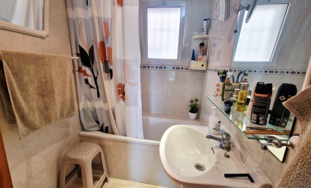 Herverkoop - Appartement / flat -
Torrevieja - torrevieja