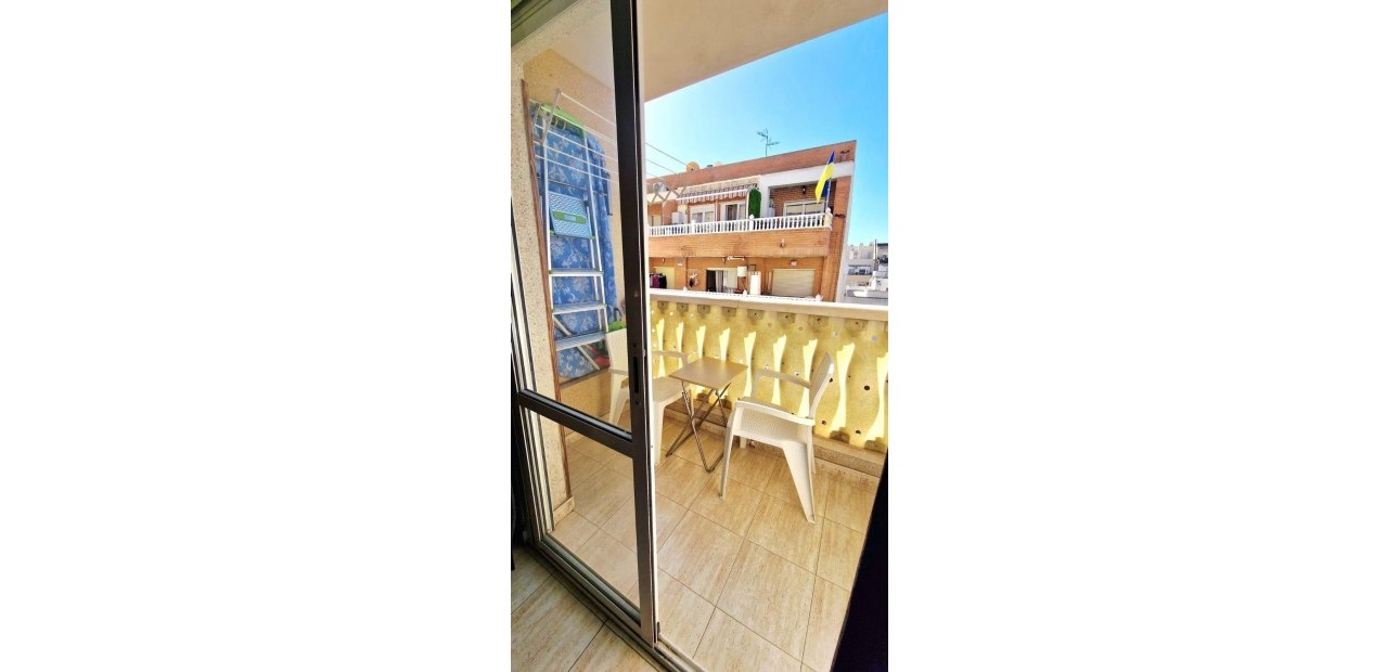 Herverkoop - Appartement / flat -
Torrevieja - torrevieja