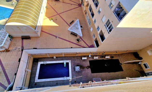 Herverkoop - Appartement / flat -
Torrevieja - torrevieja