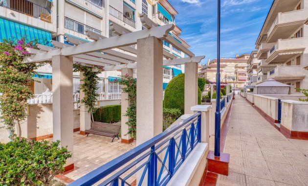 Sale - Apartment / flat -
Torrevieja - Los Europeos