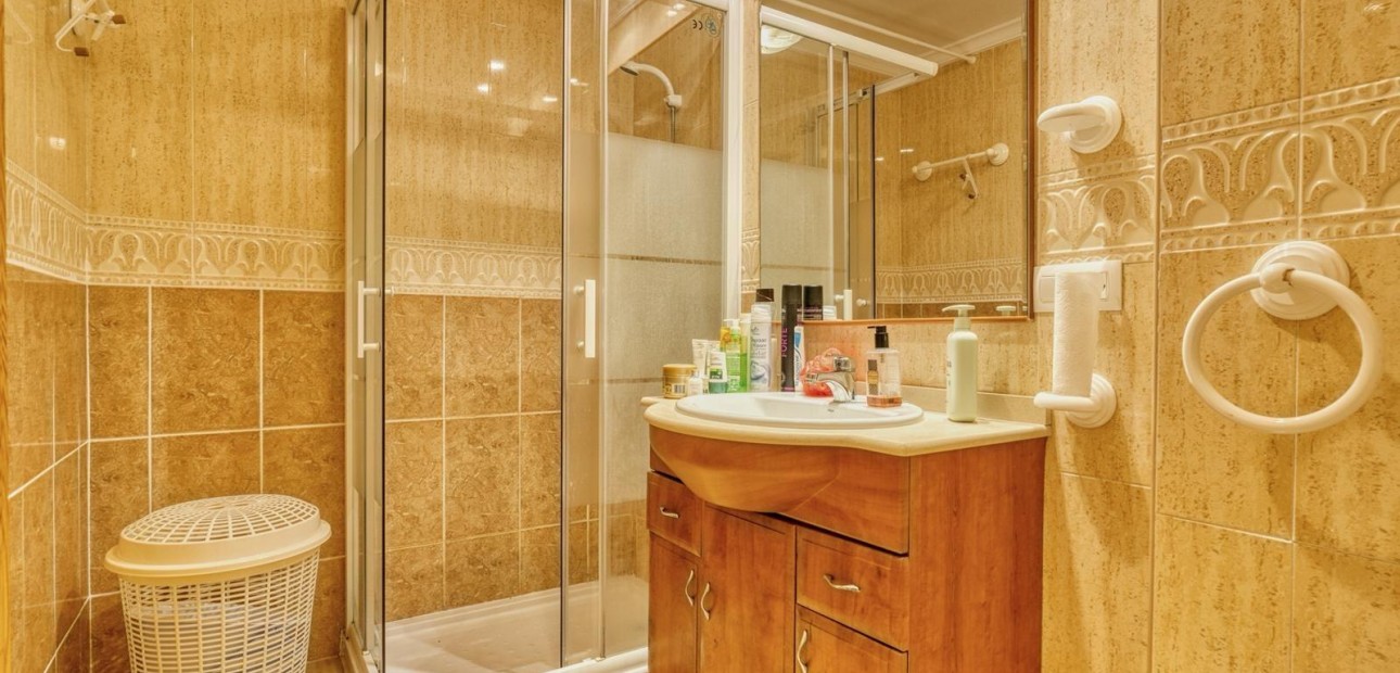 Sale - Apartment / flat -
Torrevieja - Los Europeos