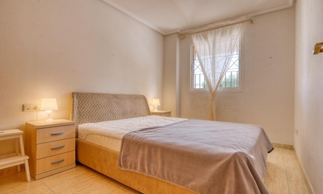 Sale - Apartment / flat -
Torrevieja - Los Europeos