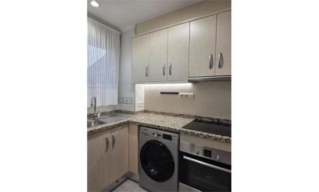 Herverkoop - Appartement / flat -
Torrevieja - Playa del cura