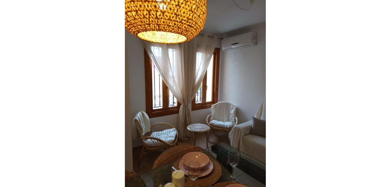 Herverkoop - Appartement / flat -
Altea - 1a linea