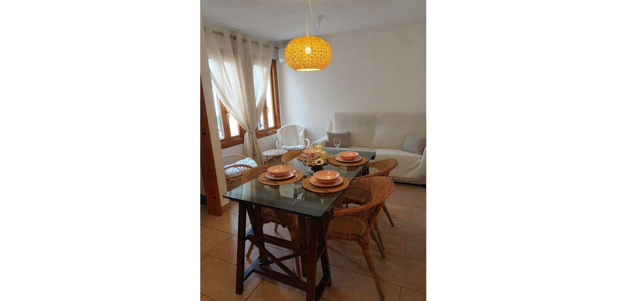Herverkoop - Appartement / flat -
Altea - 1a linea