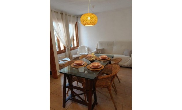 Herverkoop - Appartement / flat -
Altea - 1a linea