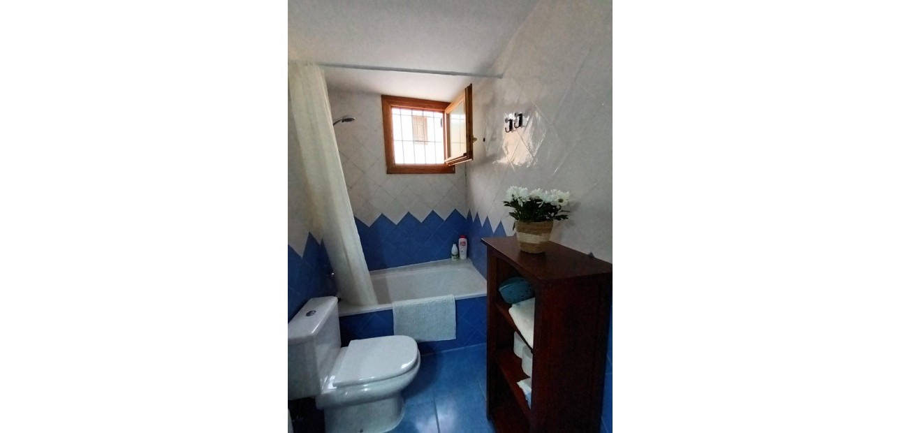 Herverkoop - Appartement / flat -
Altea - 1a linea