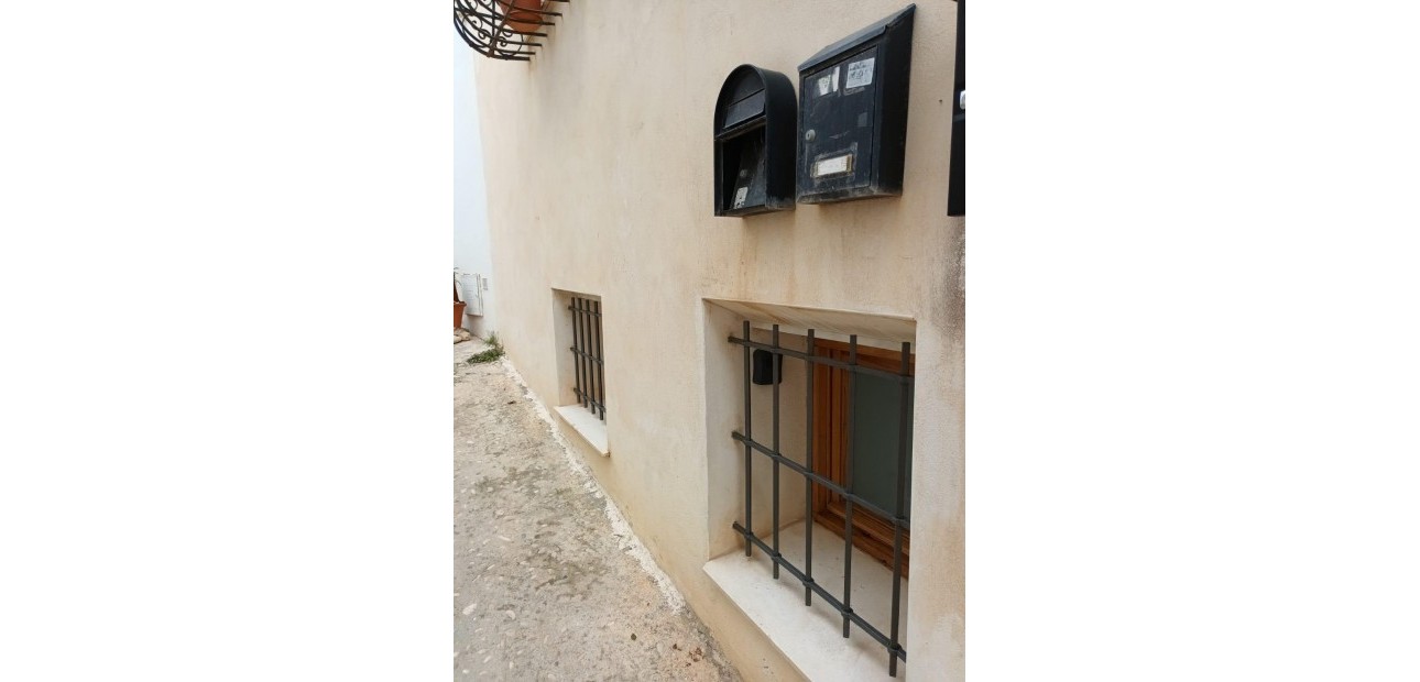 Herverkoop - Appartement / flat -
Altea - 1a linea