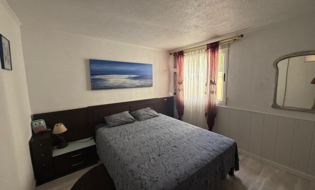 Sale - Villa -
Orihuela Costa - La Florida