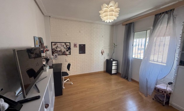 Sale - Villa -
Orihuela Costa - La Florida