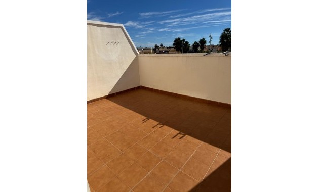 Herverkoop - Villa -
Torrevieja - San luis