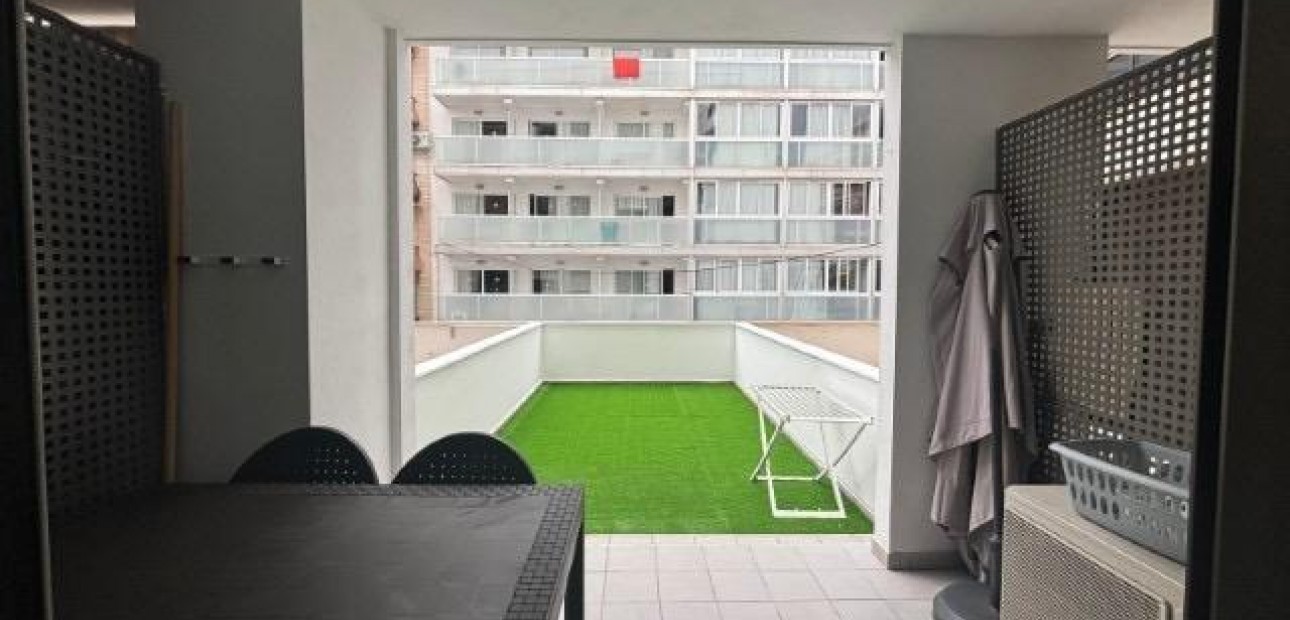 Venta - Apartamento / piso -
Benidorm - Colonia Madrid