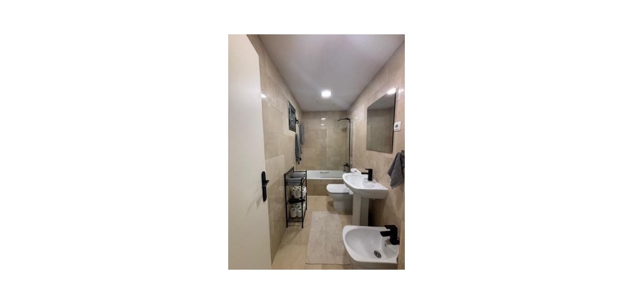 Venta - Apartamento / piso -
Benidorm - Colonia Madrid