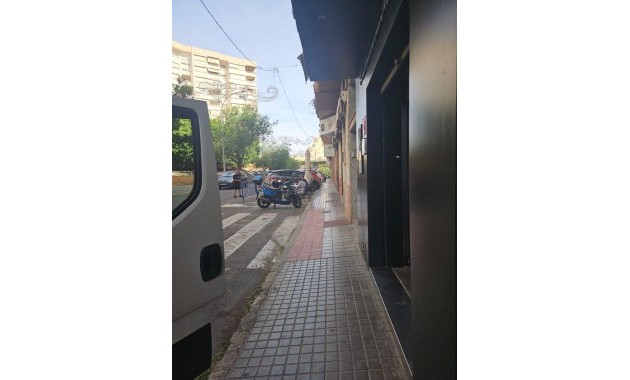 Herverkoop - Commercial Unit -
Alicante - Raval Roig-Virgen del Socorro