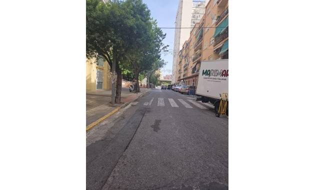 Herverkoop - Commercial Unit -
Alicante - Raval Roig-Virgen del Socorro