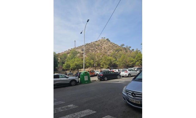 Herverkoop - Commercial Unit -
Alicante - Raval Roig-Virgen del Socorro