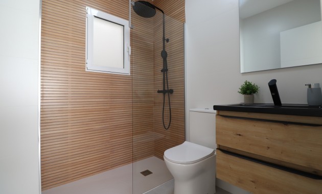 Sale - Townhouse -
Torrevieja - San Luis