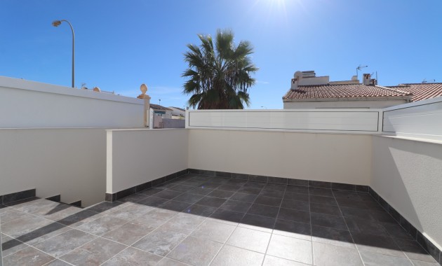 Sale - Townhouse -
Torrevieja - San Luis