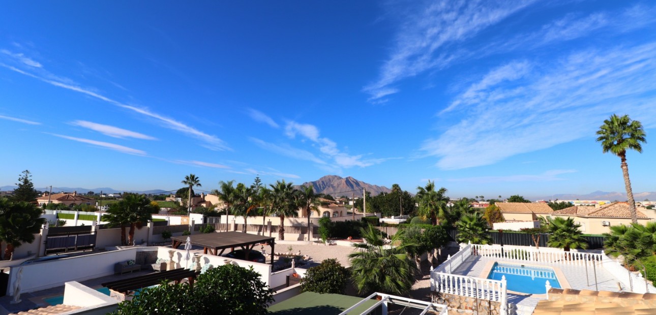 Sale - Country Property -
Catral - Catral - Country