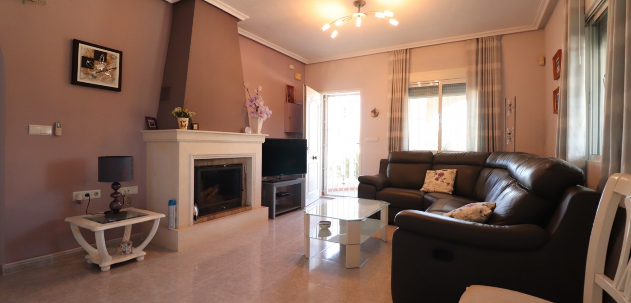 Sale - Country Property -
Catral - Catral - Country