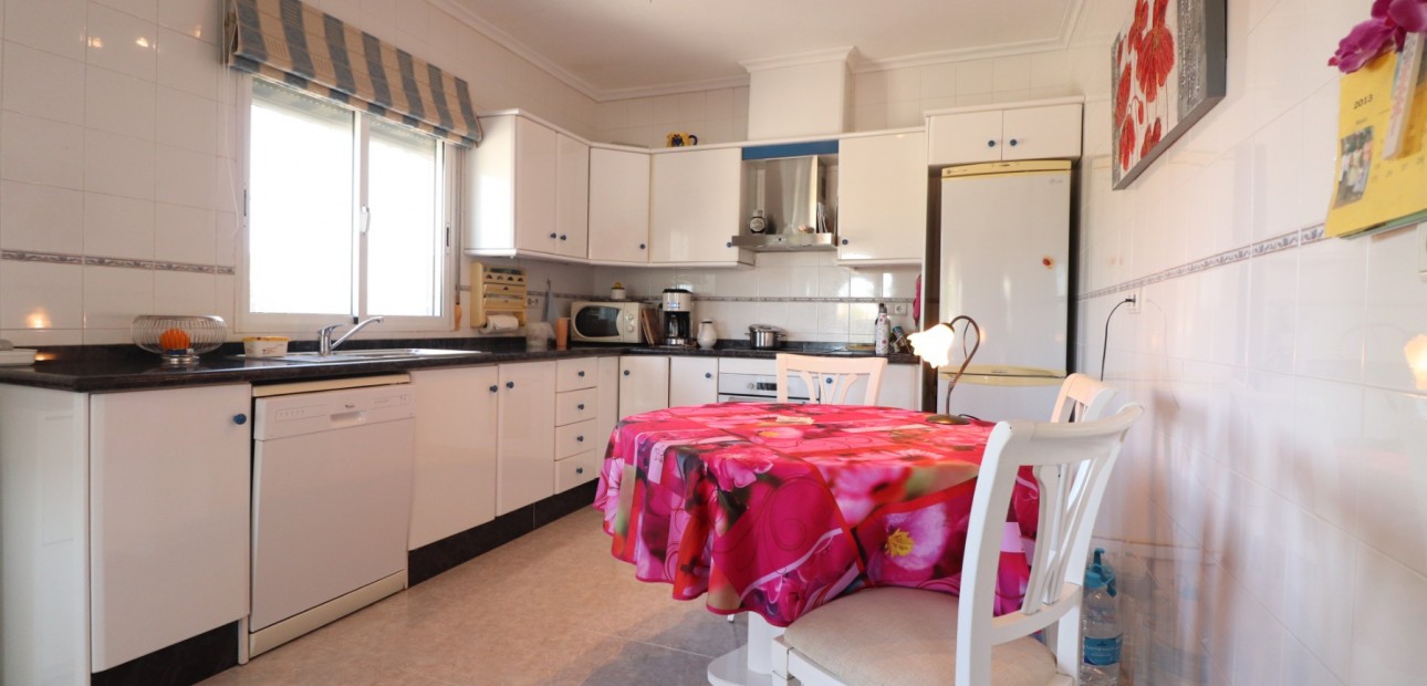 Sale - Country Property -
Catral - Catral - Country