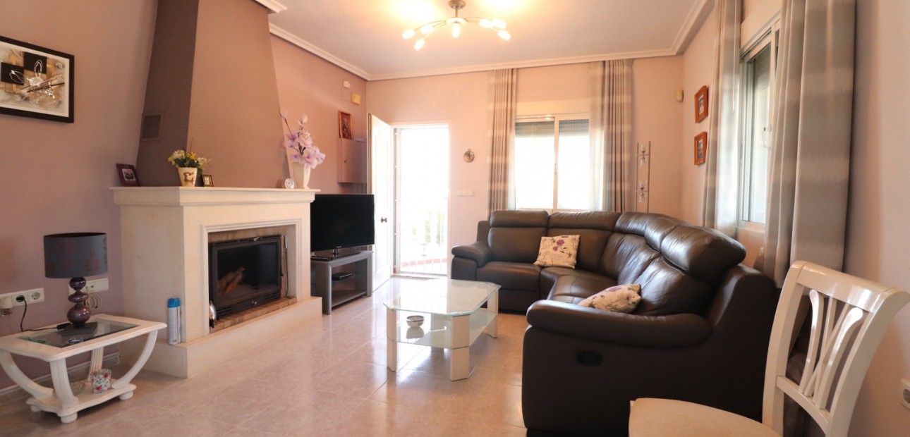 Sale - Country Property -
Catral - Catral - Country