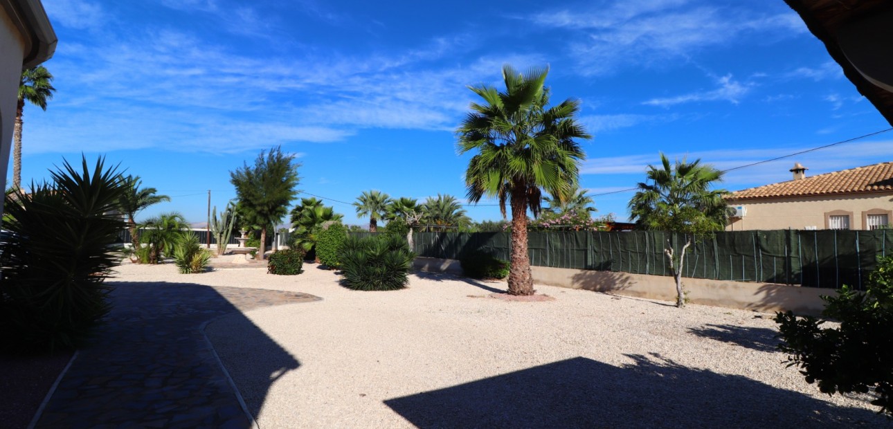 Sale - Country Property -
Catral - Catral - Country