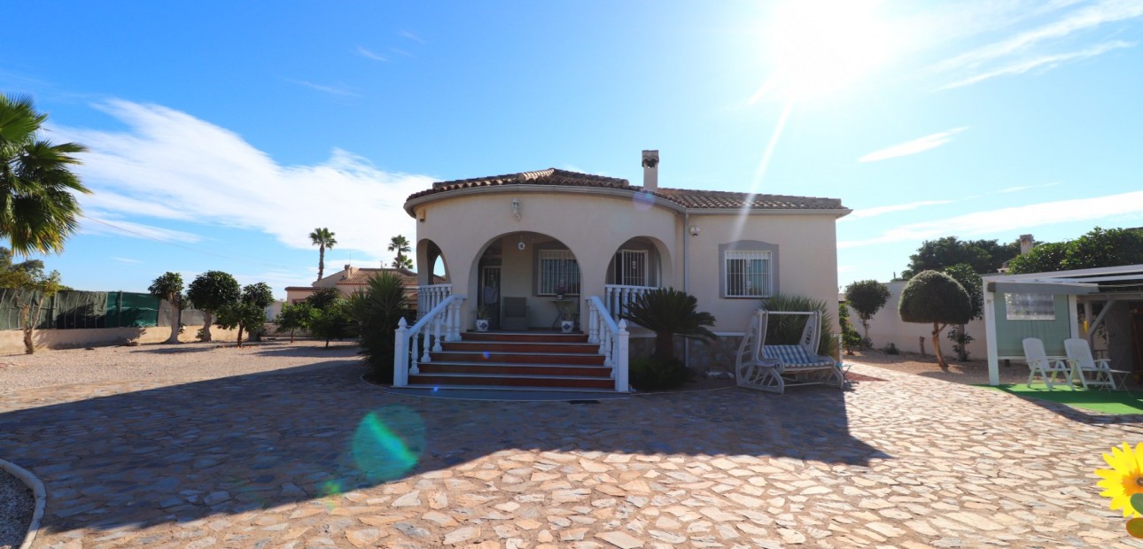 Sale - Country Property -
Catral - Catral - Country