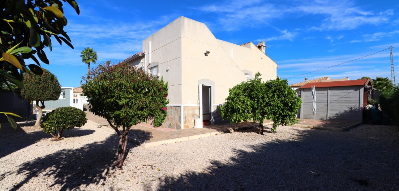 Sale - Country Property -
Catral - Catral - Country