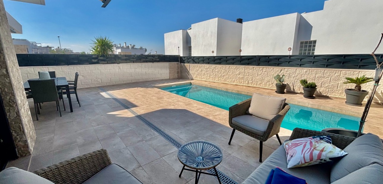 Herverkoop - Detached Villa -
Benijofar - Benijofar - Village