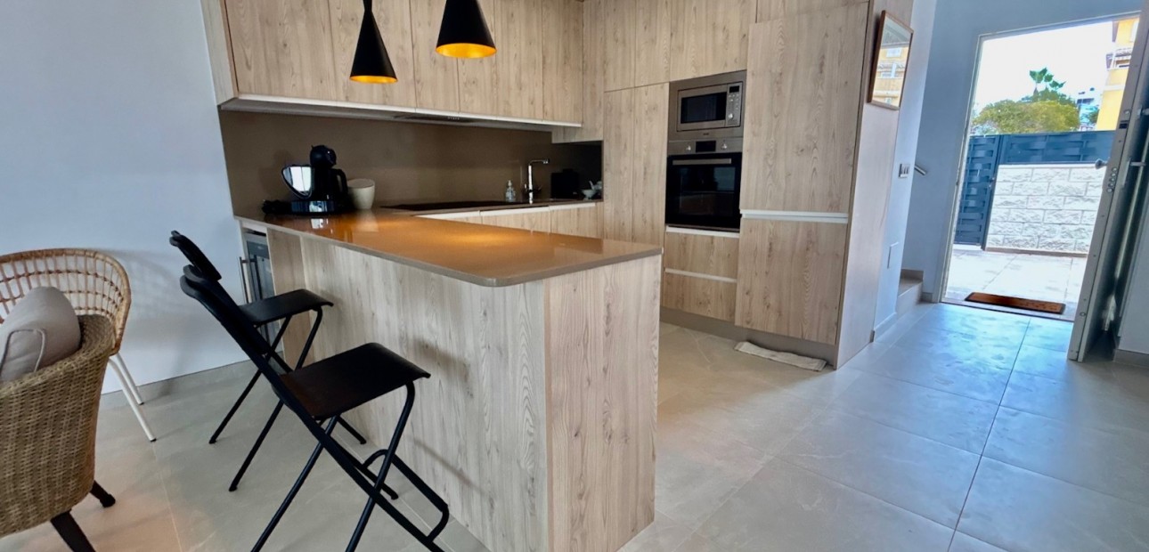 Herverkoop - Detached Villa -
Benijofar - Benijofar - Village