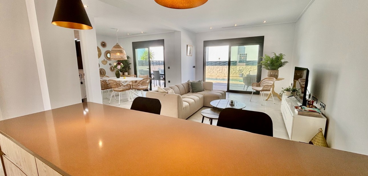 Herverkoop - Detached Villa -
Benijofar - Benijofar - Village