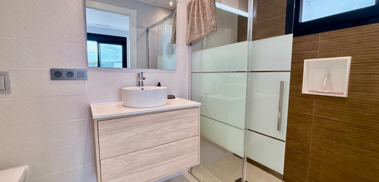 Herverkoop - Detached Villa -
Benijofar - Benijofar - Village