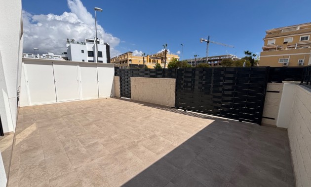 Herverkoop - Detached Villa -
Benijofar - Benijofar - Village