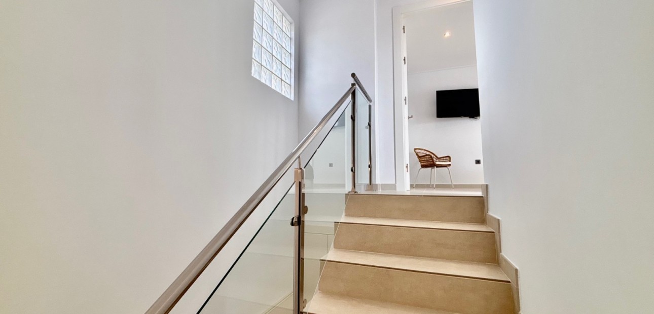 Herverkoop - Detached Villa -
Benijofar - Benijofar - Village