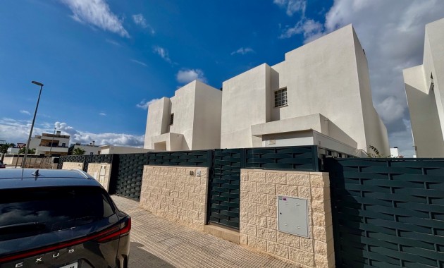 Herverkoop - Detached Villa -
Benijofar - Benijofar - Village