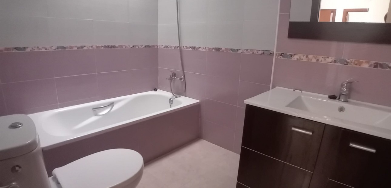 Herverkoop - Appartement / flat -
Benijofar - Benijofar - Village