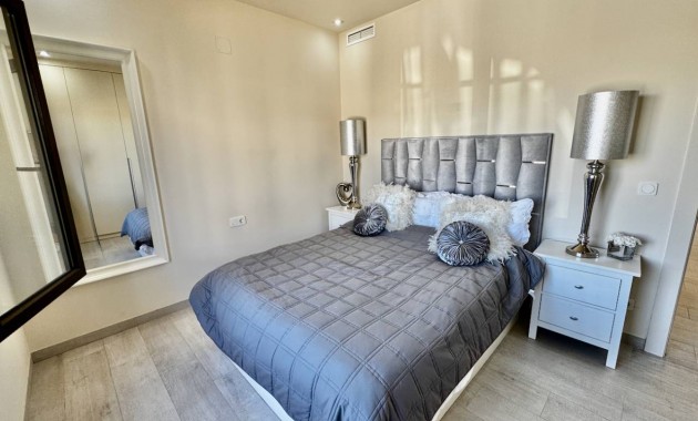 Sale - Villa -
Algorfa - La Finca Golf Resort