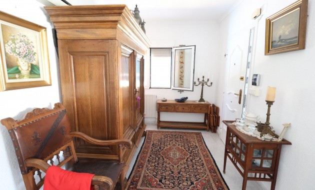 Venta - Terraced house -
Torrevieja - Punta prima