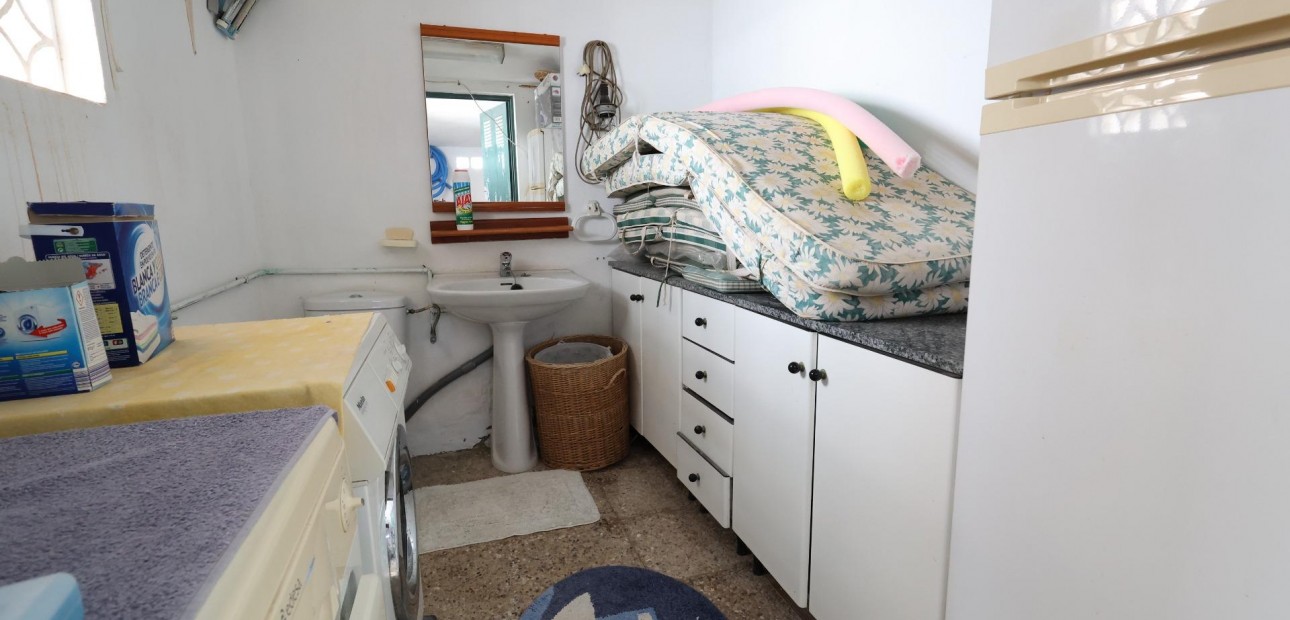 Venta - Terraced house -
Torrevieja - Punta prima